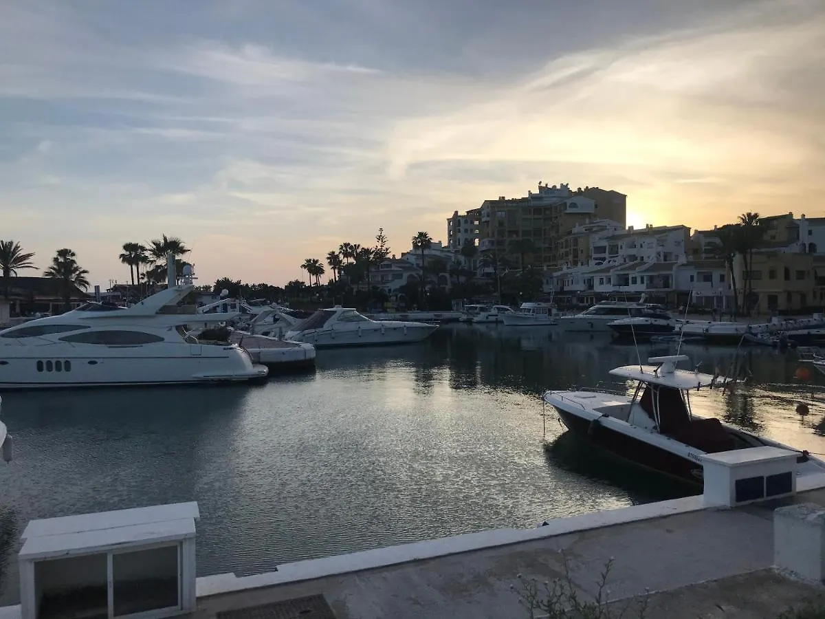 Nice Ground Floor Apartment- 2 Bedrooms - 450 Meters From The Beach Marbella 0*,  İspanya
